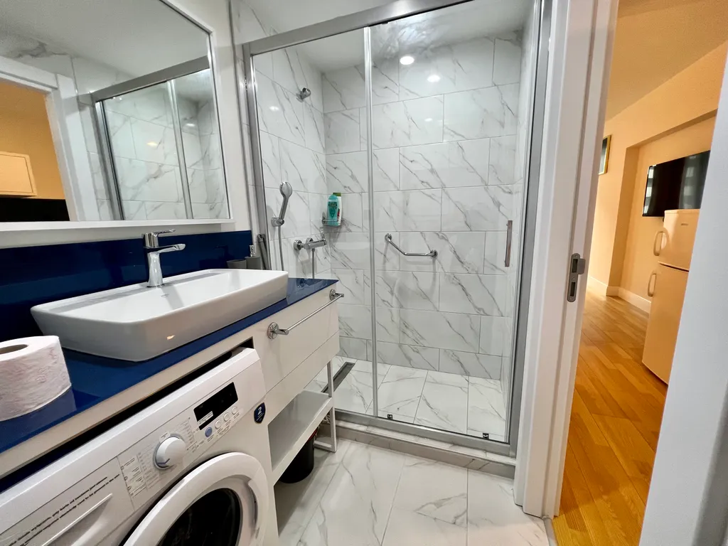 Orbi City Batumi D1-Block • 4216 • Поющие фонтаны