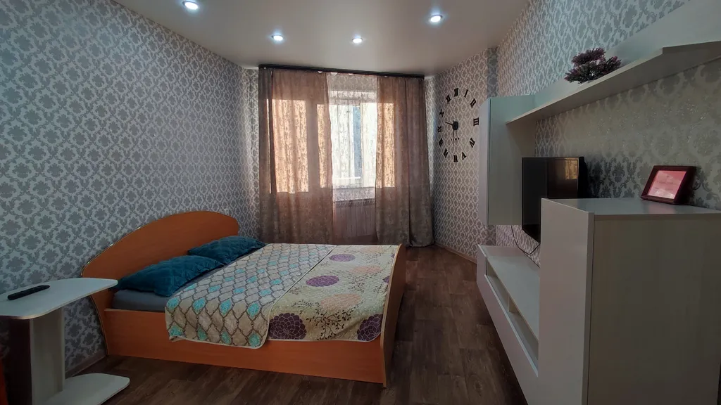 Уютная двухкомнатная квартира — аренда посуточно в Североморск