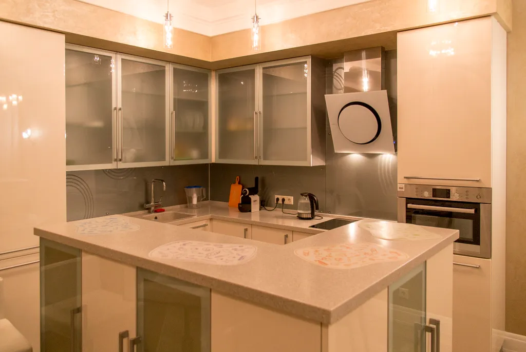 3-комнатная квартира с бассейном у моря