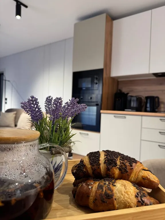 Новый стильный дом с купелью и сауной