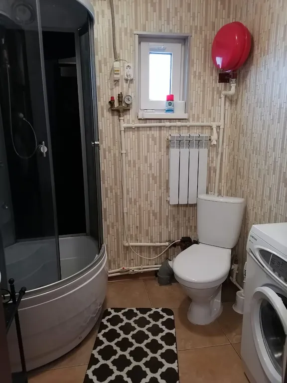 Коттедж Очень уютный домик с бассейном — Пятигорск