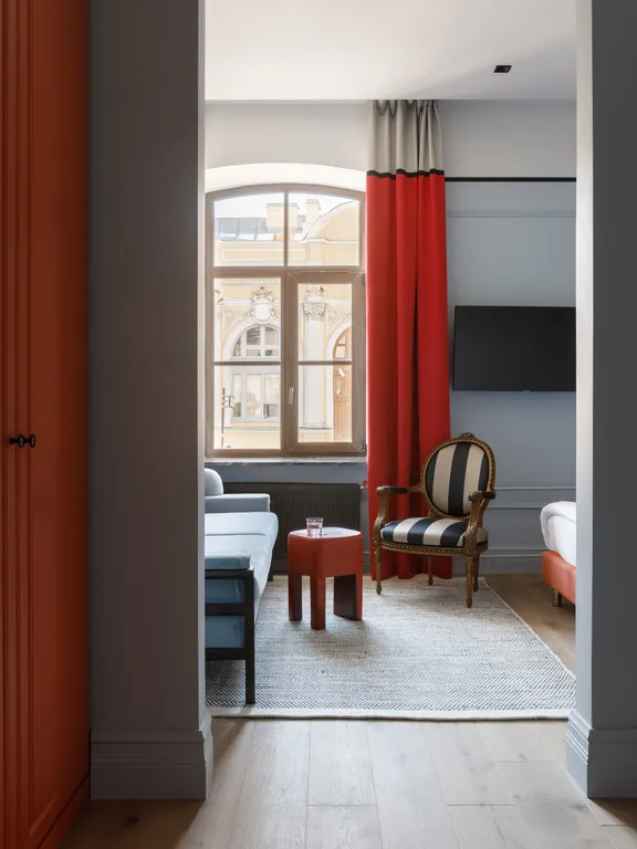 Квартира Квартира Комфорт с диваном с 1 кроватью или 2 раздельными (вид на улицу) — Санкт-Петербург