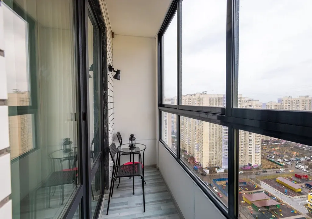 Apartment near Mega Khimki with a balcony