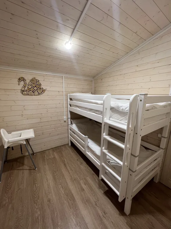 Коттедж Коттедж Логово Тигра — Стеклянный