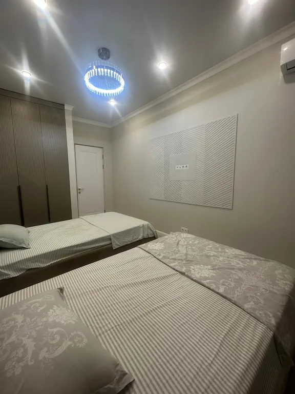 4-комнатная Квартира