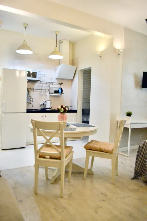 Евродвушка с кондиционером у метро