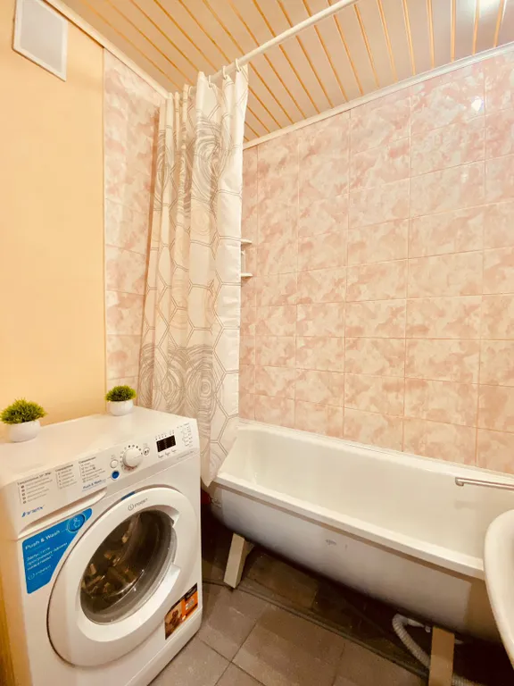 Двухкомнатная квартира на Ореховой 5