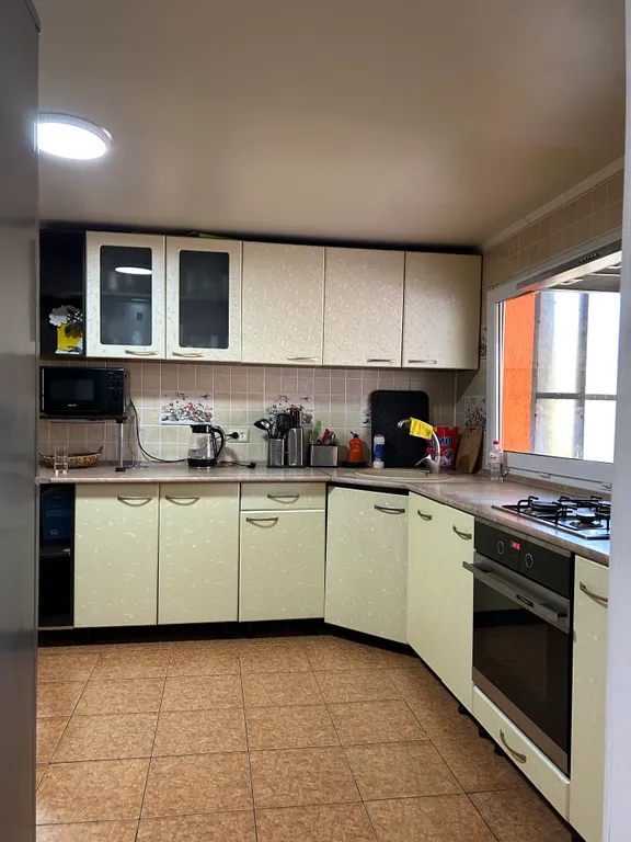 Уютный дом в удобном расположении для семейного отдыха