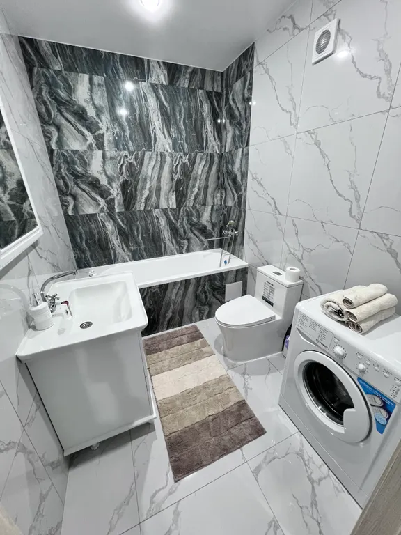 Новая чистая уютная студия в центре города