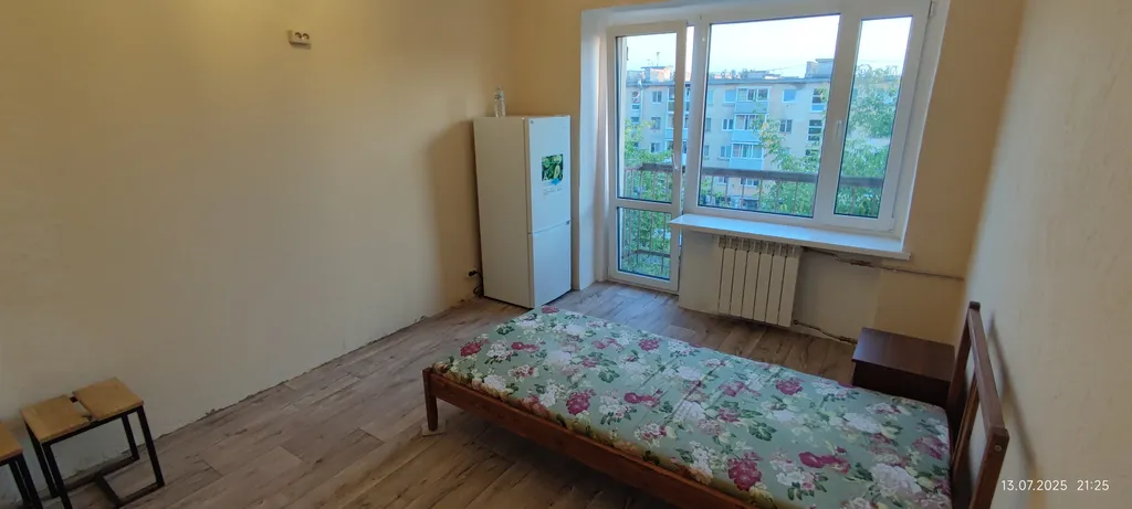 Квартира Комната в коммуналке в центре города — аренда посуточно в Петрозаводск