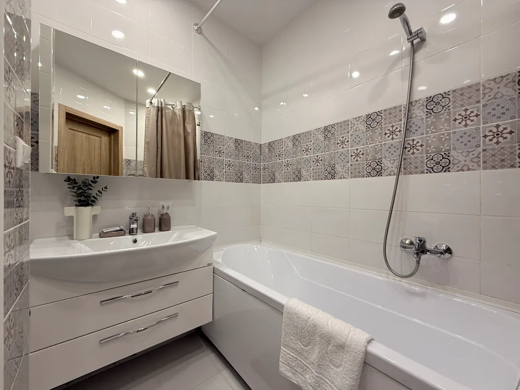 Двушка на 7 человек у нового ЛДС Сибирь-арена