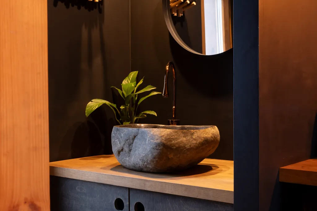 Коттедж Дом в лесу с горячей купелью — Горки (Лопухинское с/п)