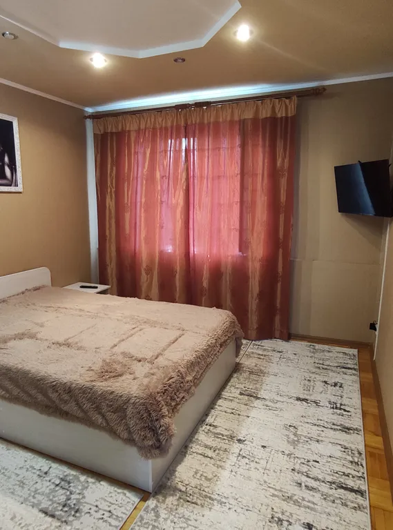 Уютная двухкомнатная квартира в спальном районе