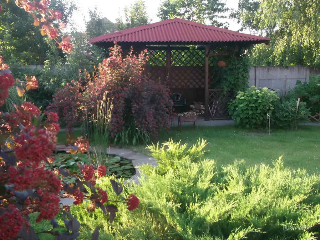 Комфортабельный коттедж в центральном районе