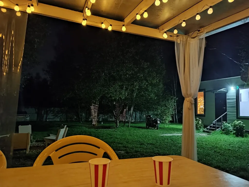 Домик в лесу с собственной горячей купелью 15 минут до центра города