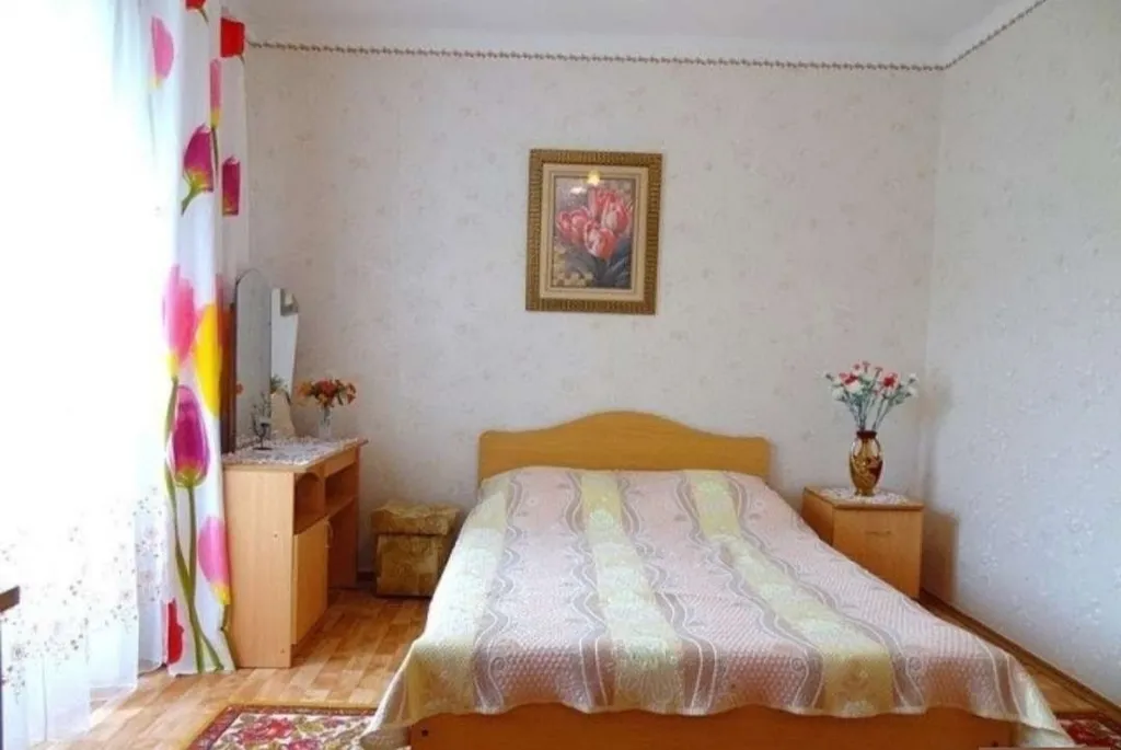 Коттедж Дом в тихом районе города — Геленджик