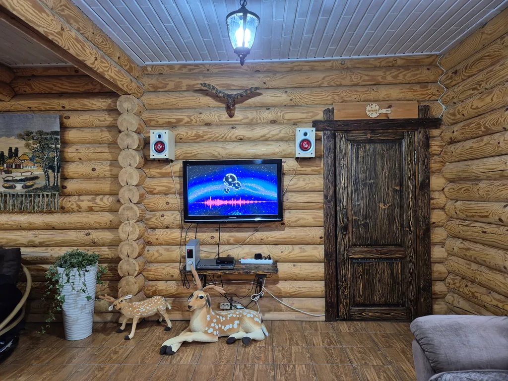 Уютный дом с бильярдом и сауной на побережье водохранилища