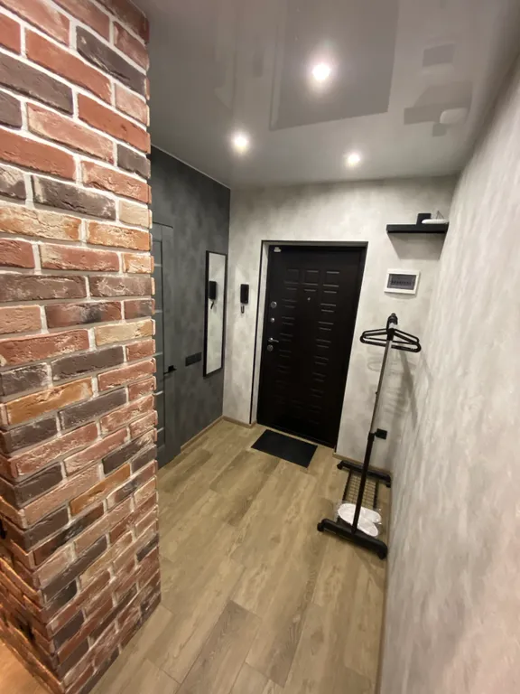 Уютная студия с дизайнерским ремонтом