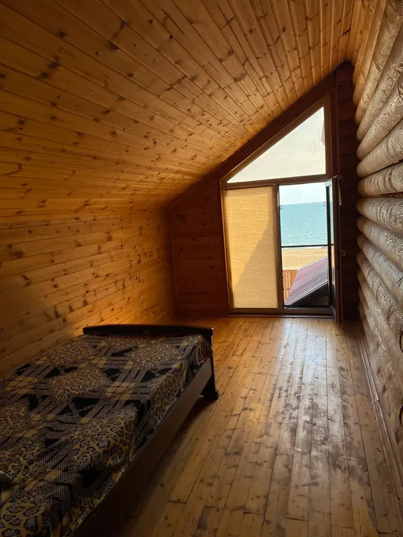 Коттедж на первой линии