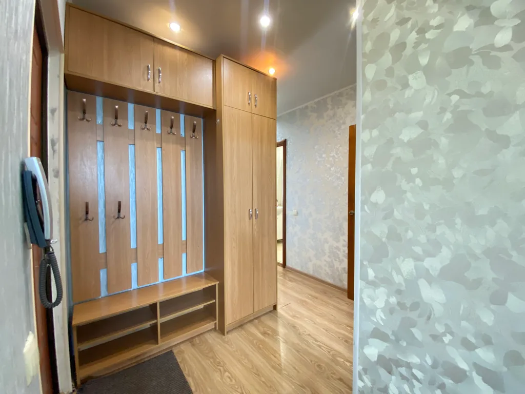 Двухкомнатная квартира рядом с центром