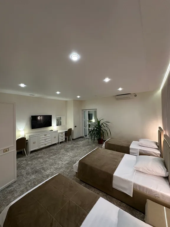 3-комнатная Квартира