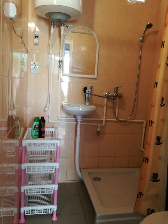 Летний 2х комнатный дом на семью