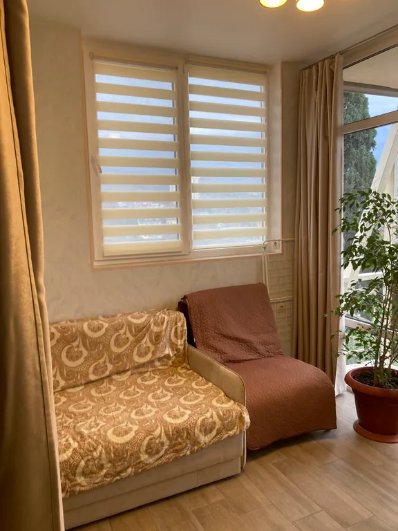 Двухкомнатная квартира с видом на горы