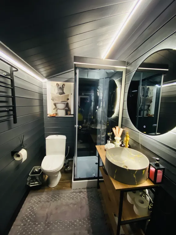 Загородный дом Loft lodge на берегу реки Ангара