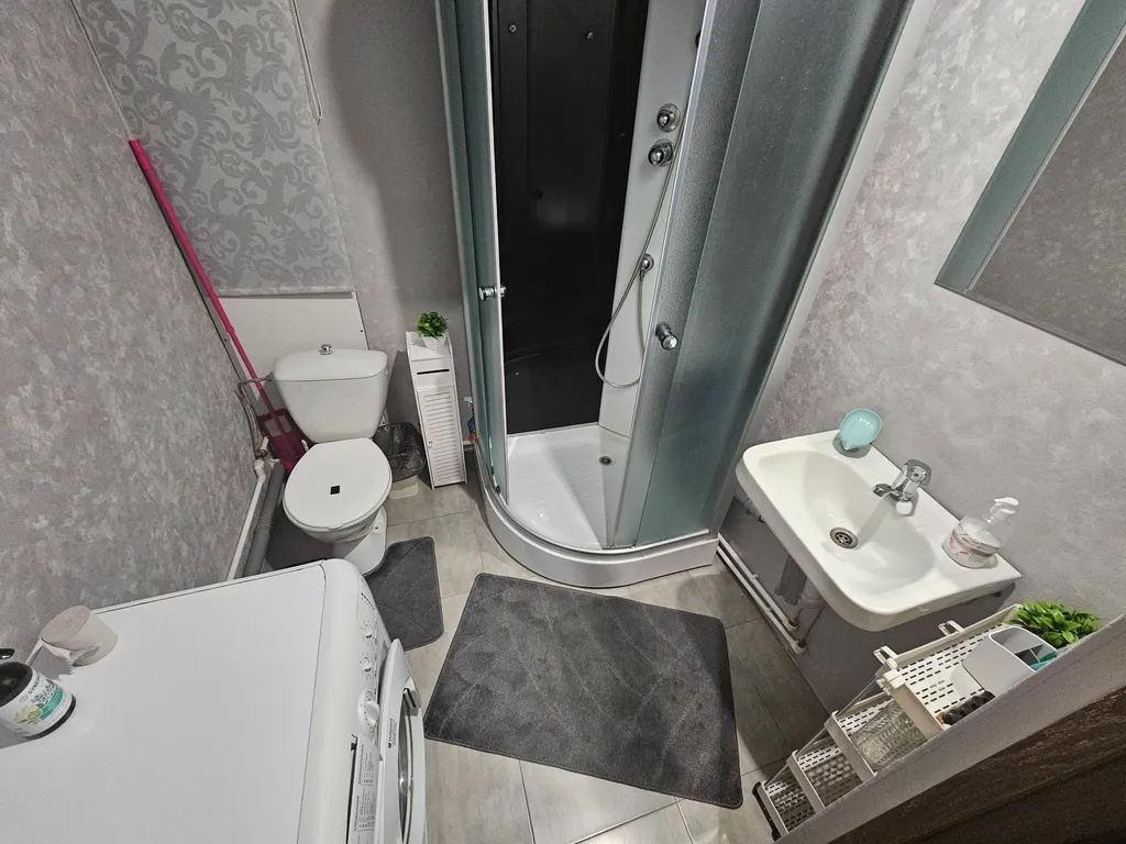 Уютная студия на берегу реки