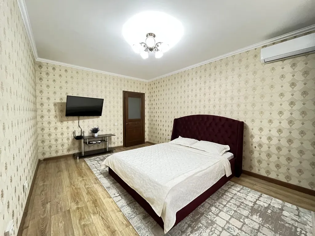 Уютная квартира напротив спорткомплекса Алматы Арена