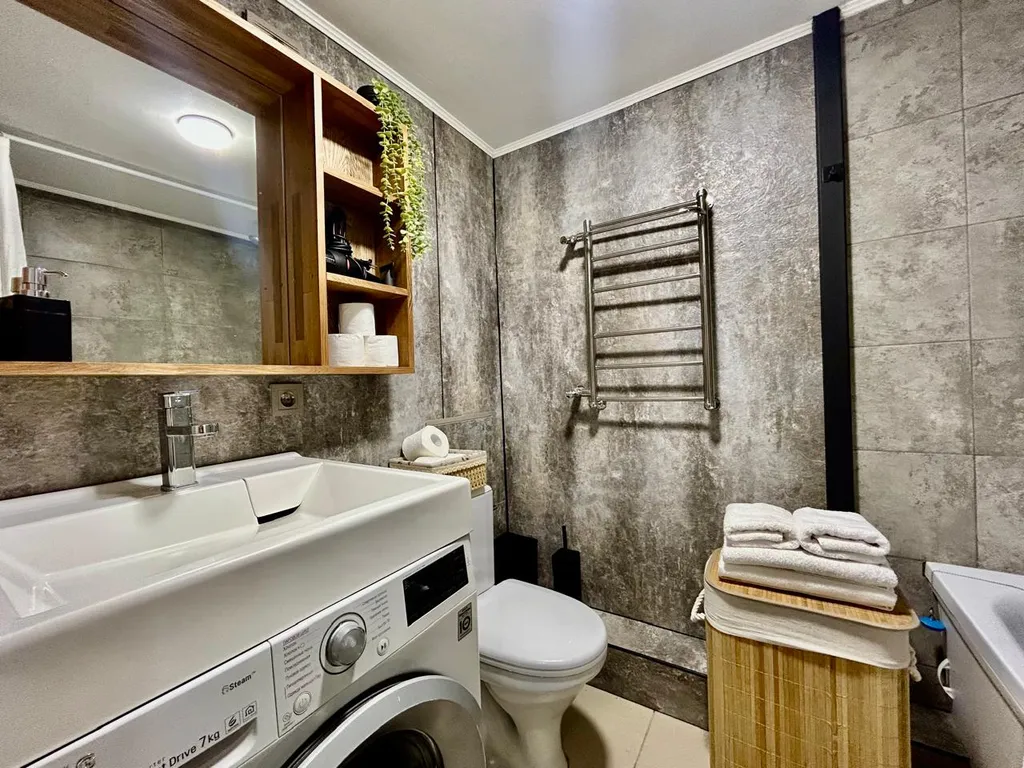 Квартира Студия в стиле Loft в двух уровнях в центре города — Алматы