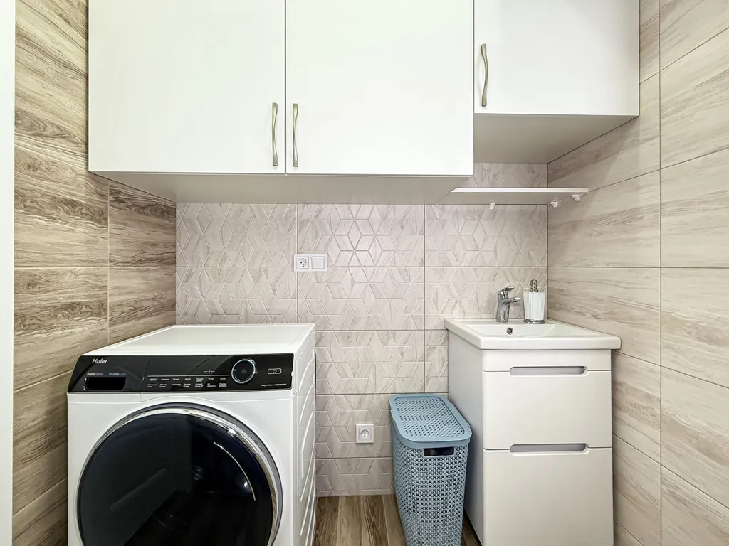 Новый дом с бассейном и хамамом