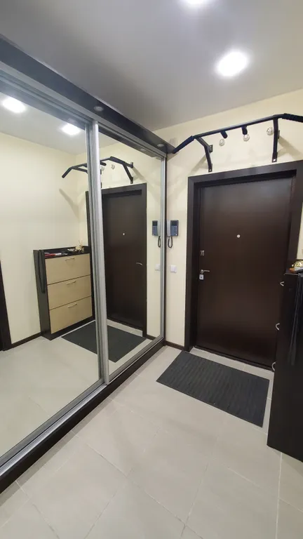 Евротрешка с большой лоджией