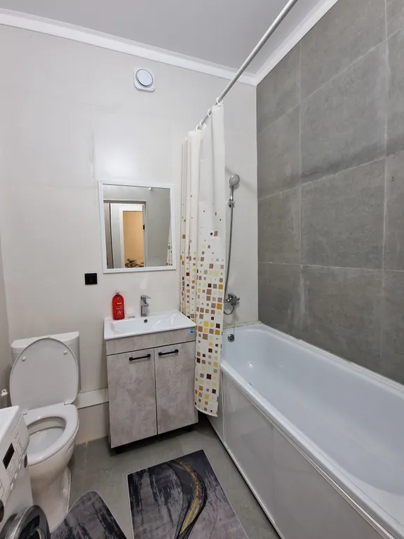 Уютная квартира в топовой локации Левого берега столицы