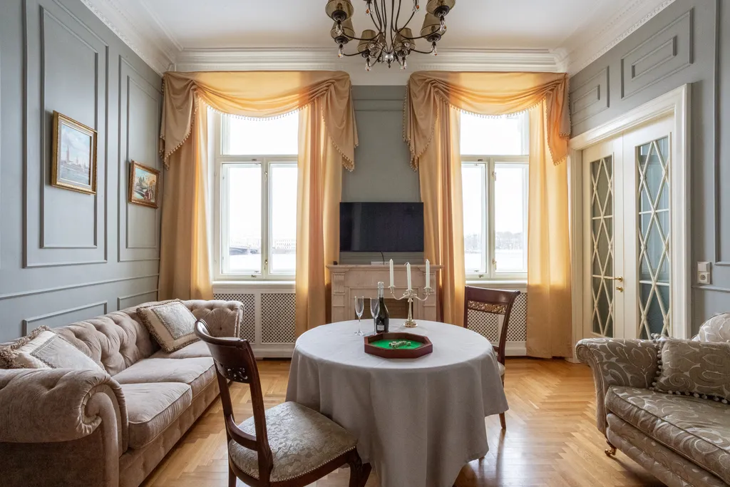 Stay2Day Neva Английская набережная