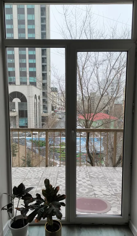 2-комнатная сталинка с террасой в ультрацентре с парковочным местом