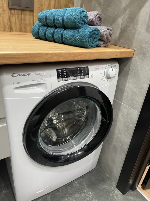 Новая уютная 1-я квартира с дизайнерским ремонтом в центре города