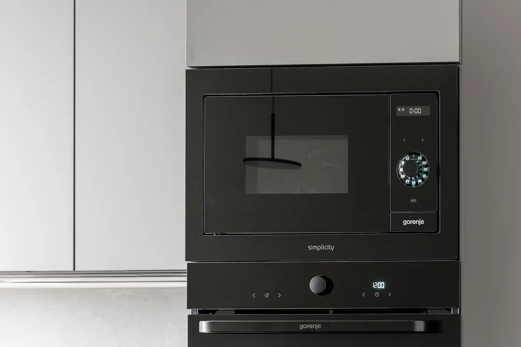 Новый панорамный апартамент с видом на море и Золотой Мост