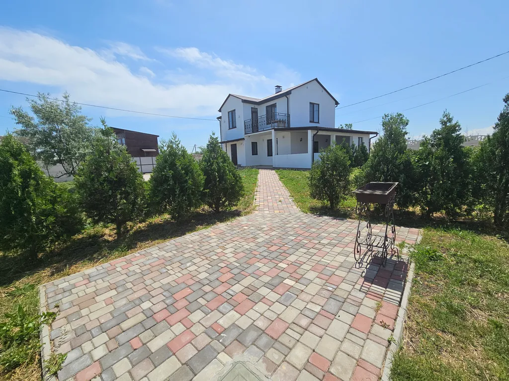 Коттедж Вилла "Таврида 107" на 7-11 персон — Новоотрадное