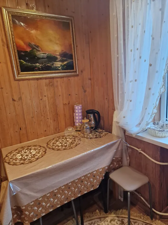 3-комнатная чистая, уютная квартира в центре посёлка Домбая