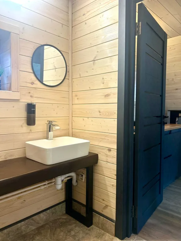 Стильный новый a-frame домик