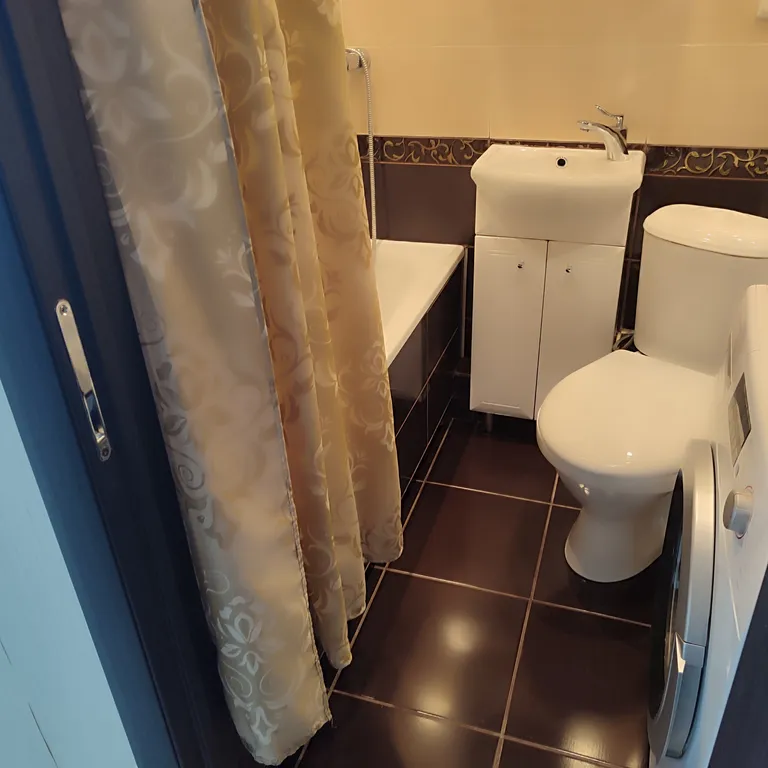 Новая уютная квартира на берегу реки в 2 километрах от центра