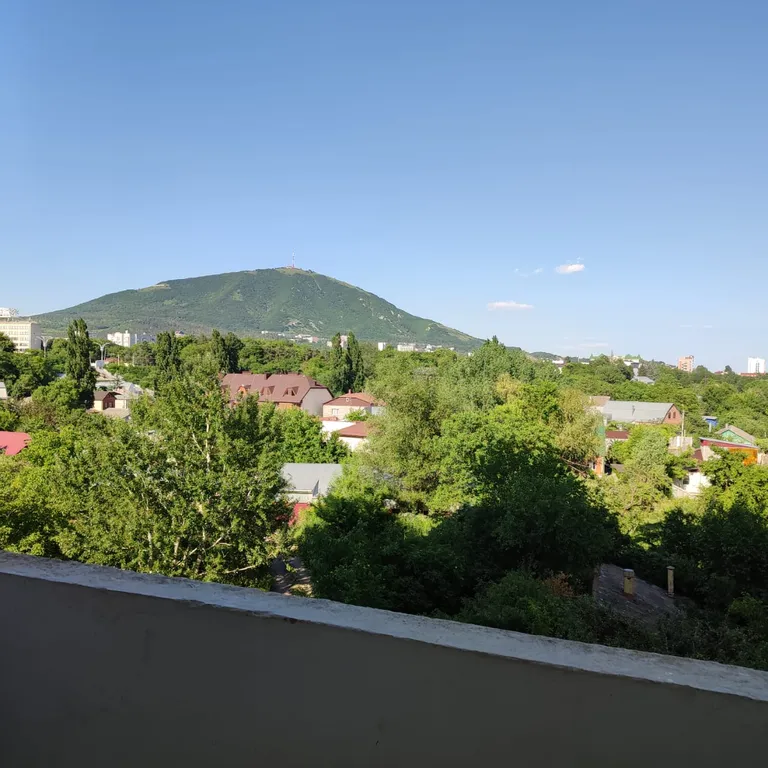 Панорамная новая квартира с видом на Машук