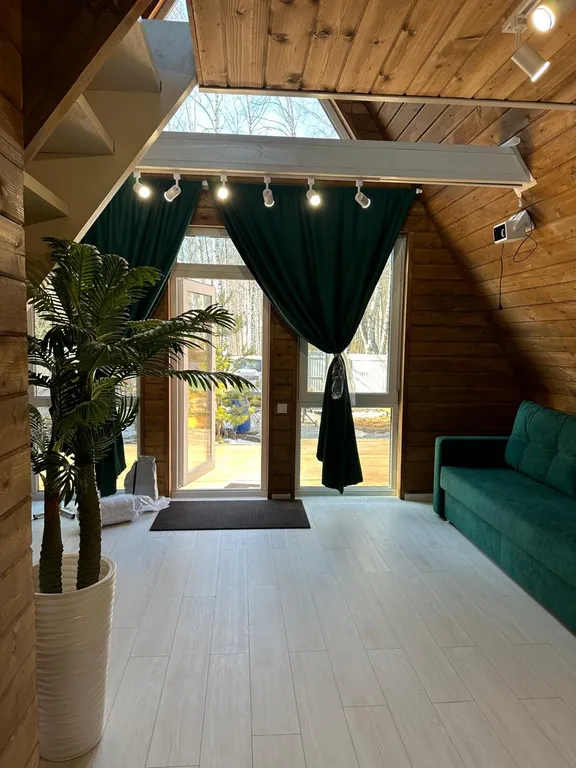 Коттедж Дом в лесу с баней на дровах и горячим фурако — Казань