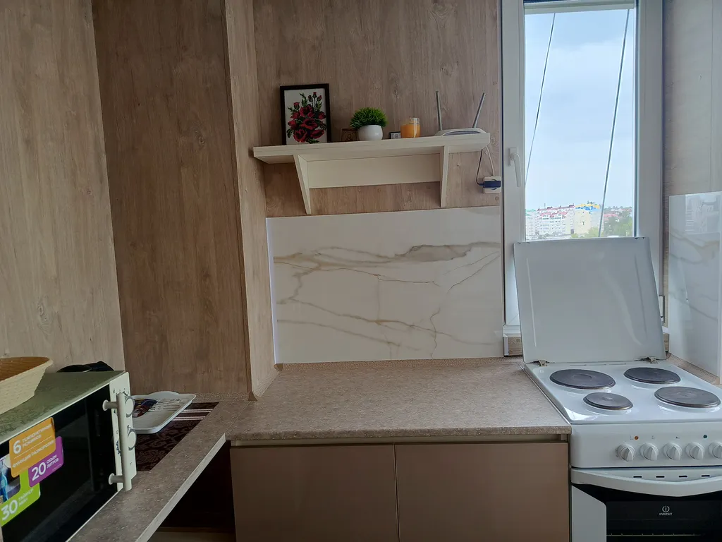 Квартира Чистая и уютная однокомнатная квартира в очень удобном районе города — Симферополь