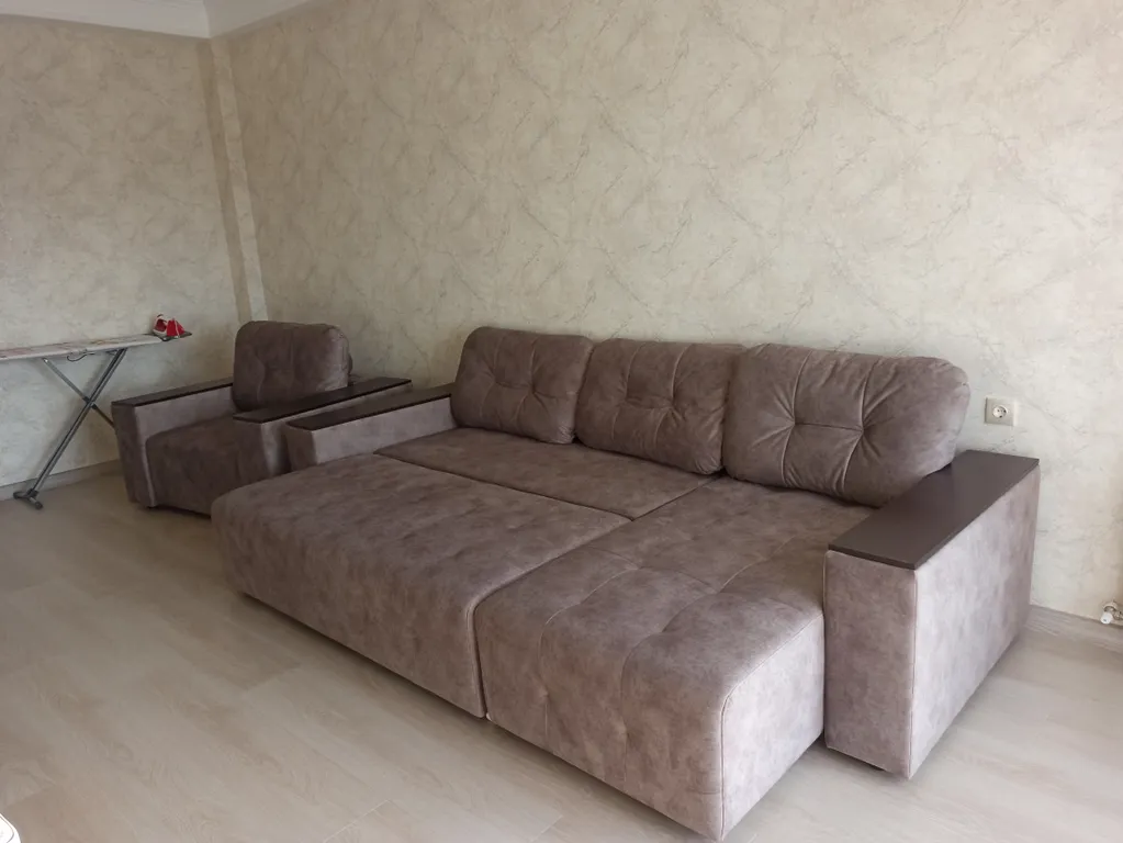 Уютная квартира в центре города, с видом на море