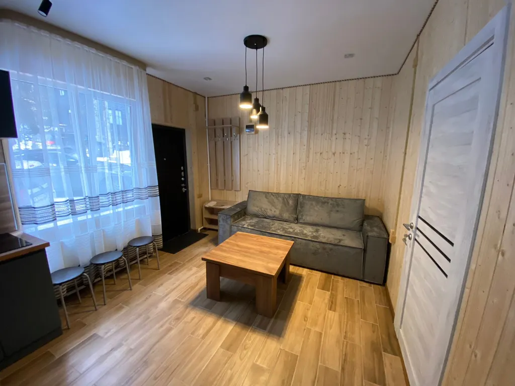 6-комнатный Дом