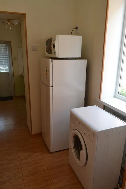 Коттедж Двухкомнатный дом, в 2 минутах до моря пешком — Ейск