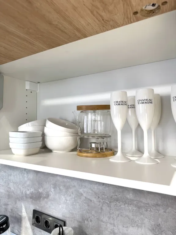 Дом с бассейном в Винной деревне Тамань