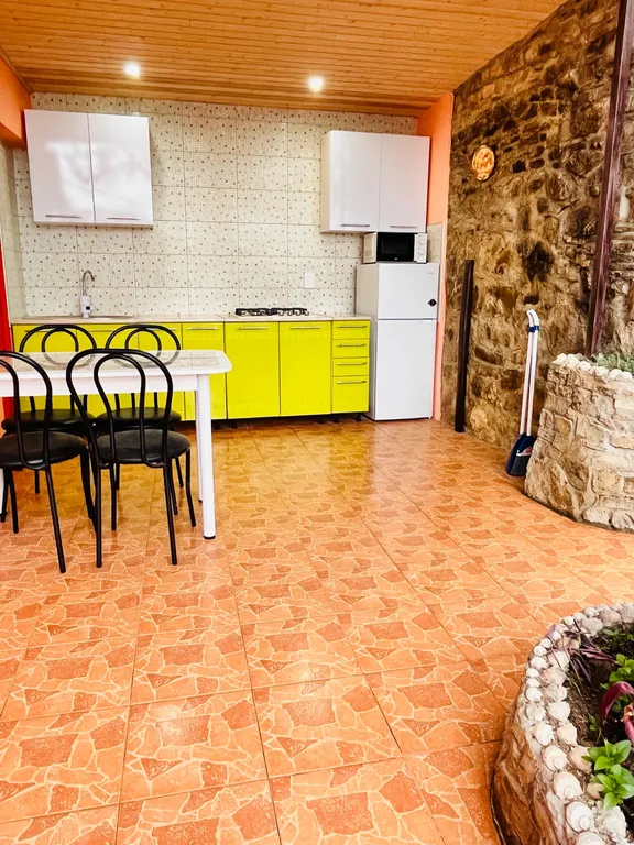 Уютный домик с видом на море